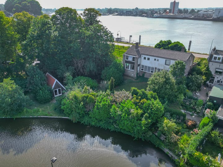 Lekdijk-West 13-a main image