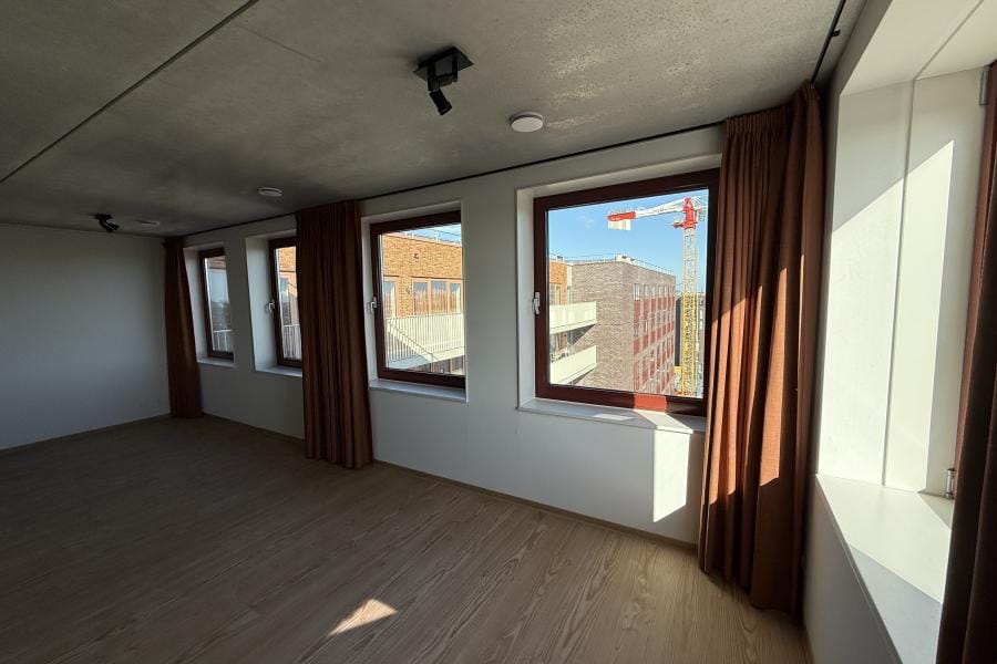House Image 5