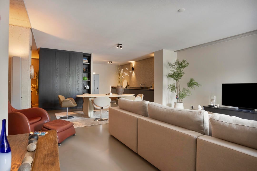 House Image 2