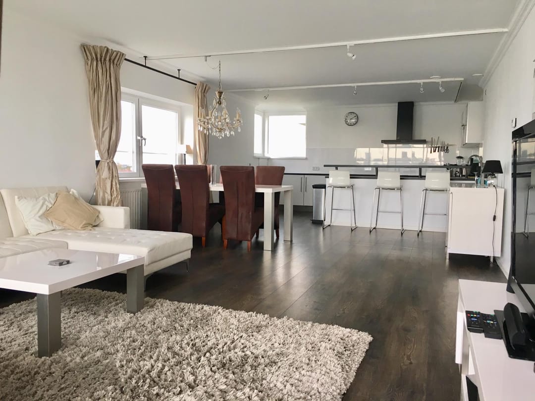 recent house
