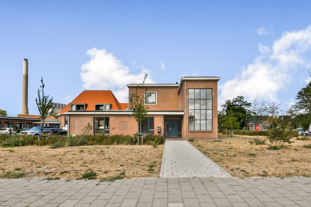 House Exterior