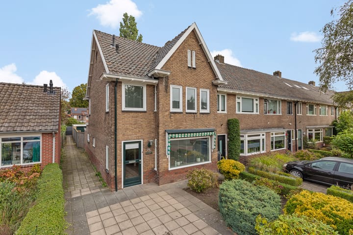 Mr. P.J. Troelstrastraat 75 main image