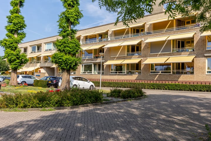 Lopikerhof 10 main image