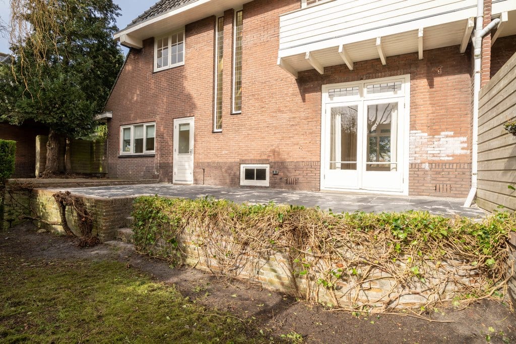 House Exterior