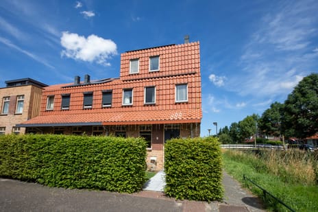 undefined main image