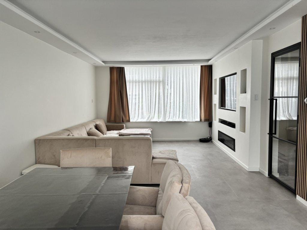 House Image 4