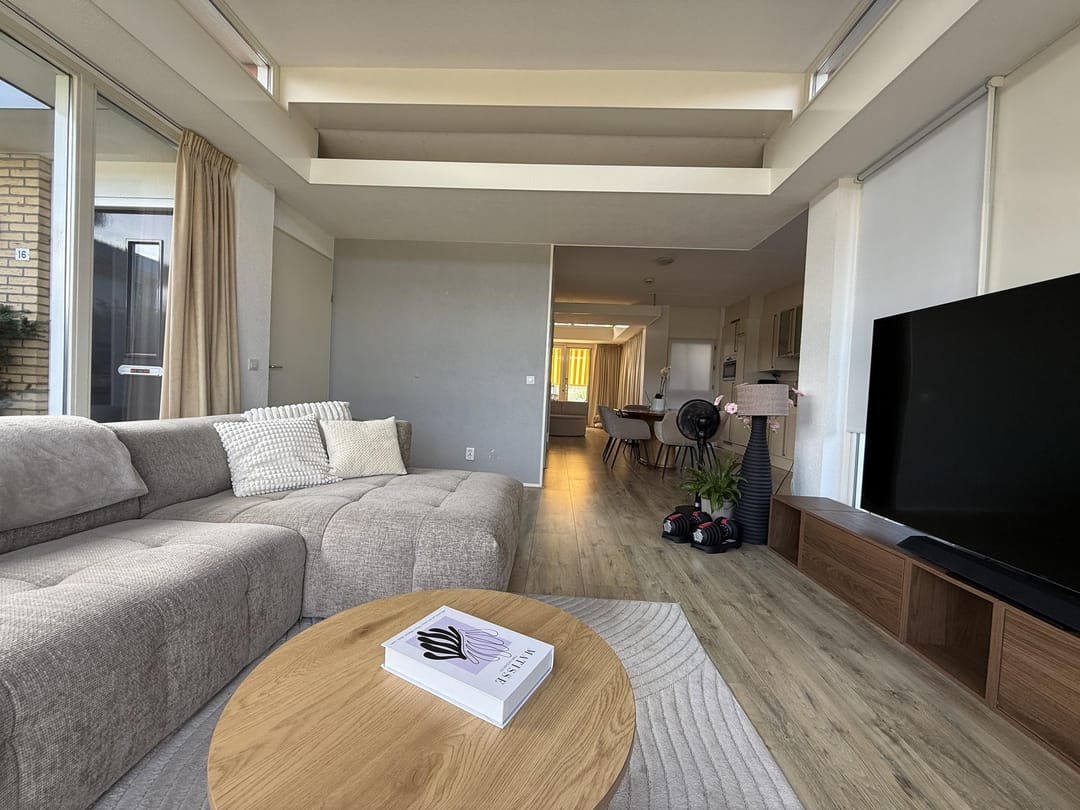 House Image 5