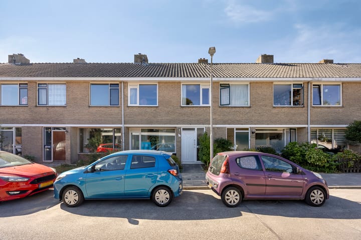 Prins Bernhardstraat 8 main image