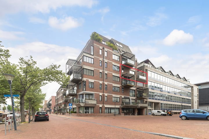 Zuiderstraat 18 main image
