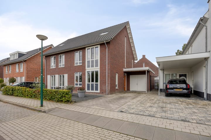 Tijsenveld 4 main image
