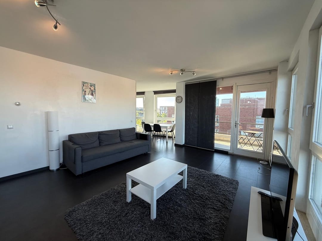 House Image 3