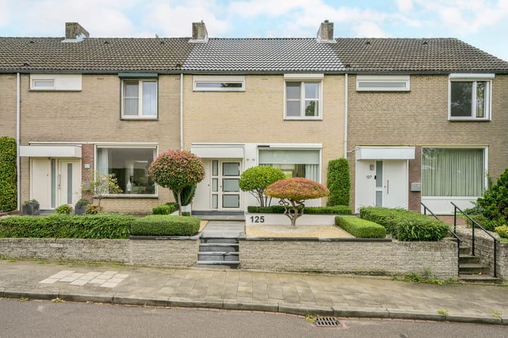 Apollohof 125 main image