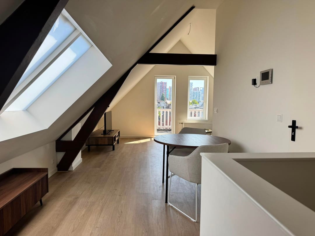 House Image 5