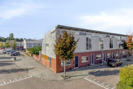 Carry Pothuisstraat 1 main image