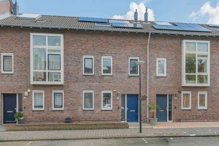Ko van Dijkplein 16 main image