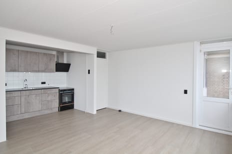 free-sector-houses for rent on Singelweg 79