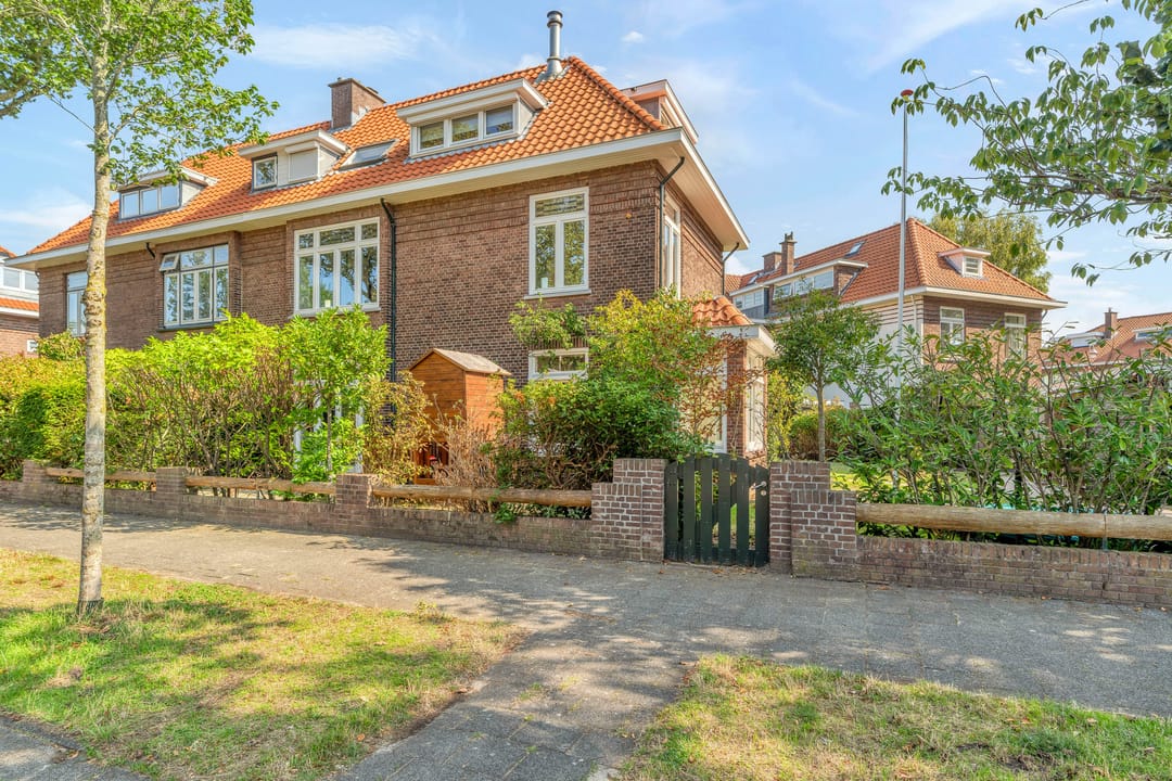 House Image 2