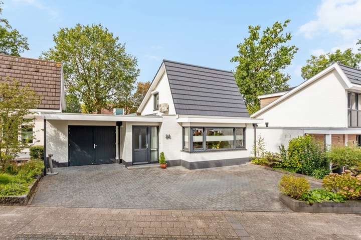Hoefblad 24 main image