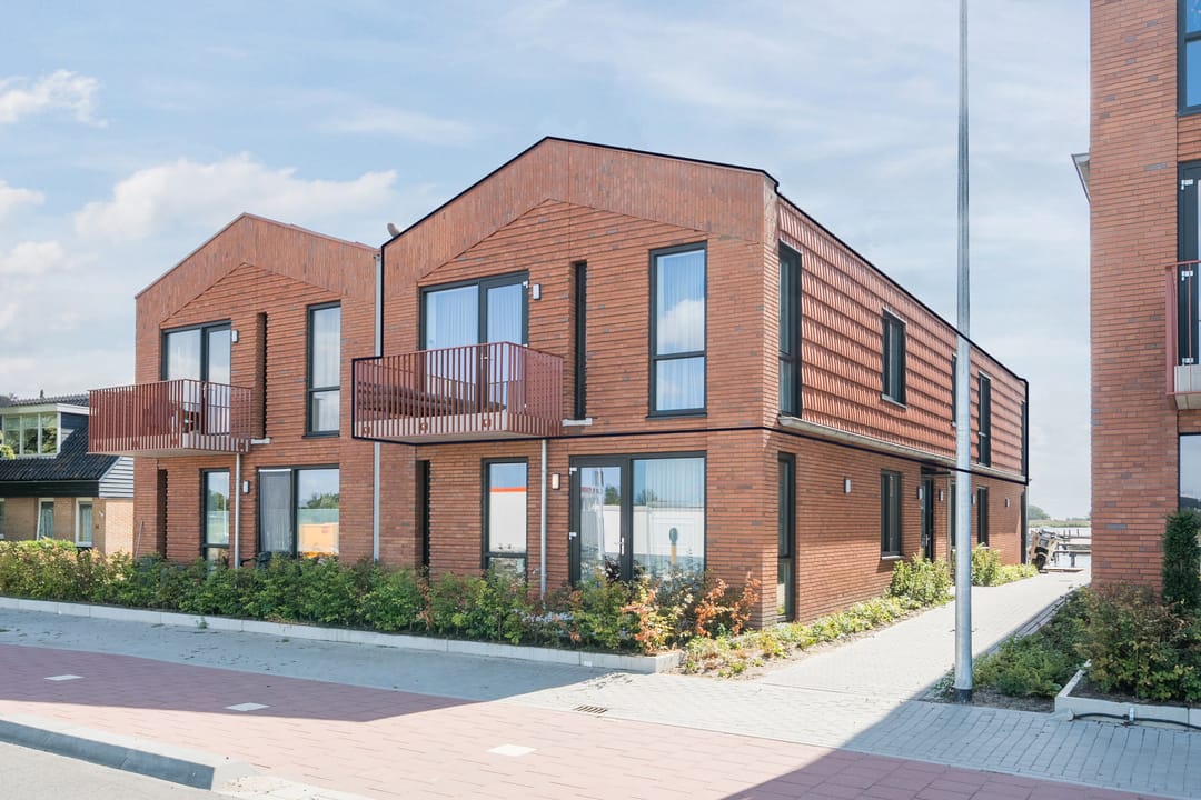 House Image 2
