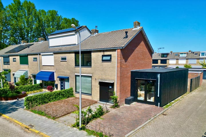 Ridder van Dorpstraat 9 main image