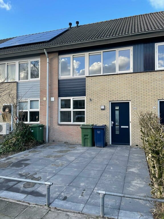 House Image 2