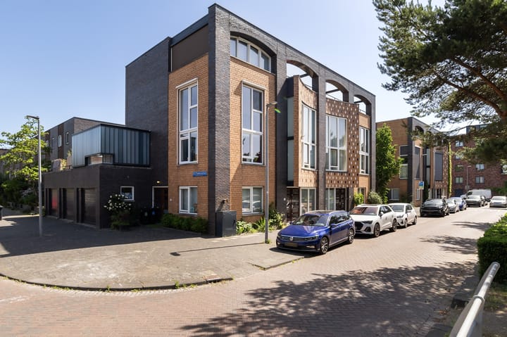 W.G. Witteveenplein 69 main image