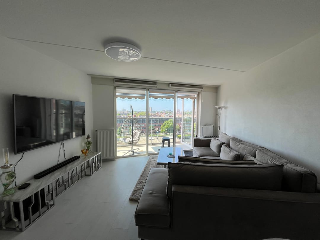 House Image 2