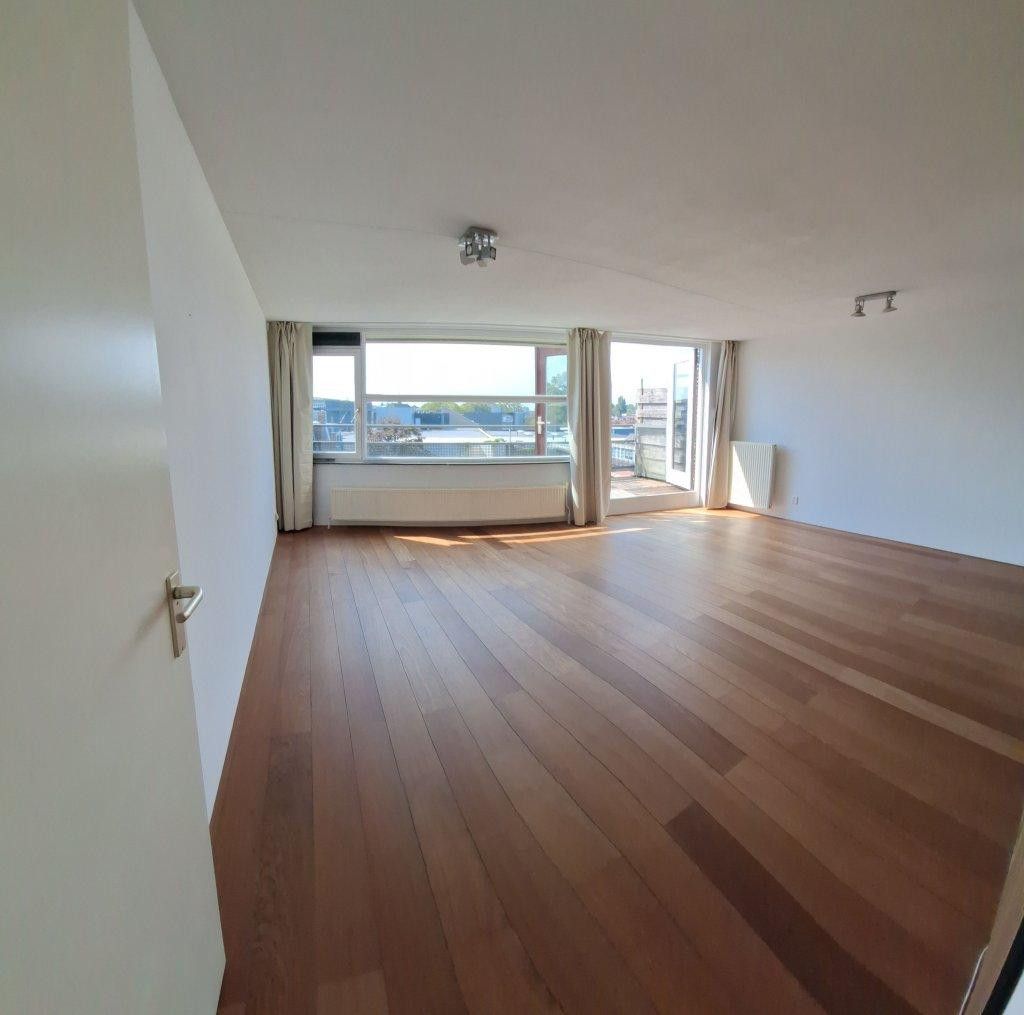 House Image 4