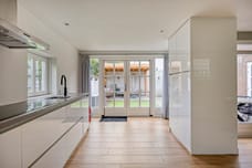 Afbeelding van Het Hof 4 - Derde foto