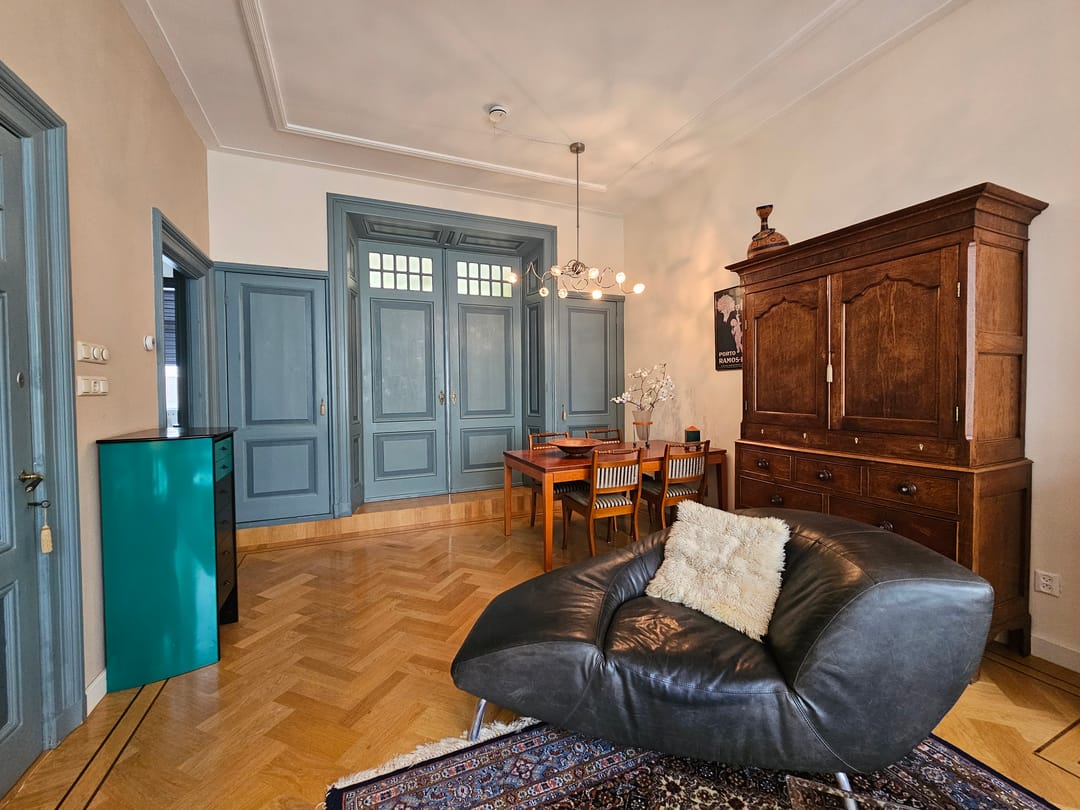 House Image 4