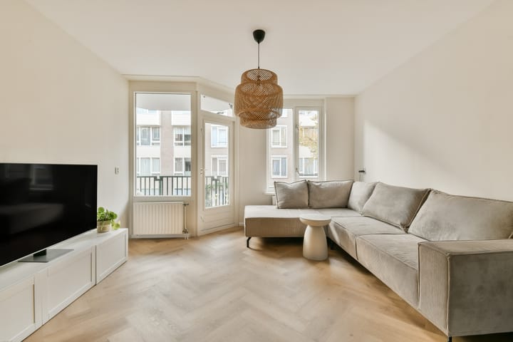 Reinwardtstraat 37-B main image