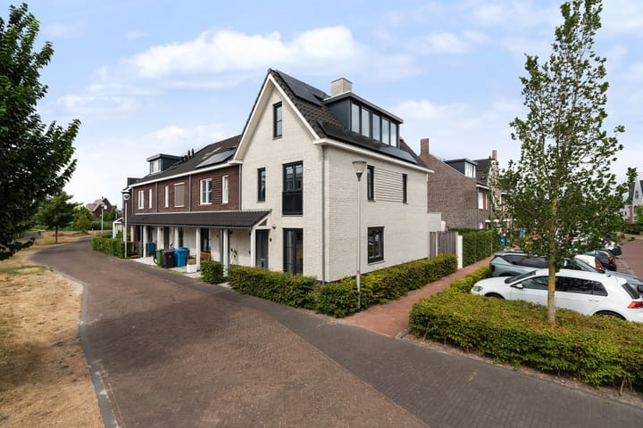 Keizersmantelzoom 15 main image