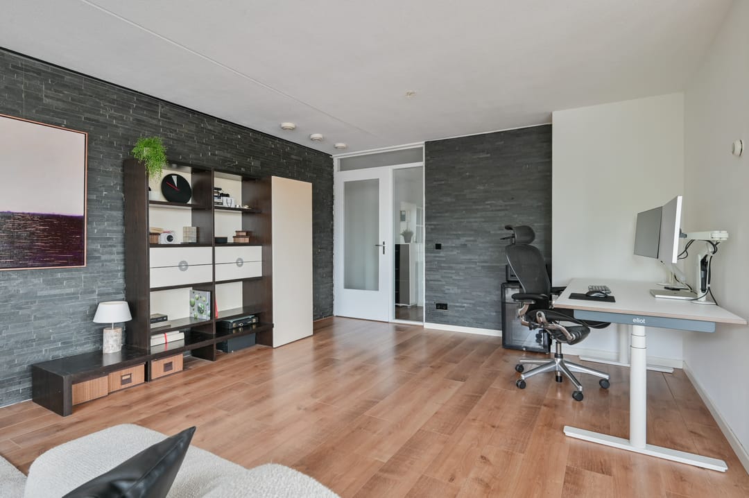 House Image 4