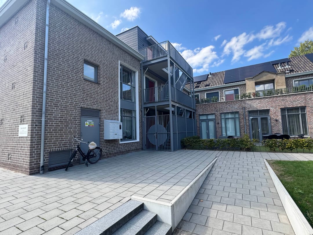 House Image 5