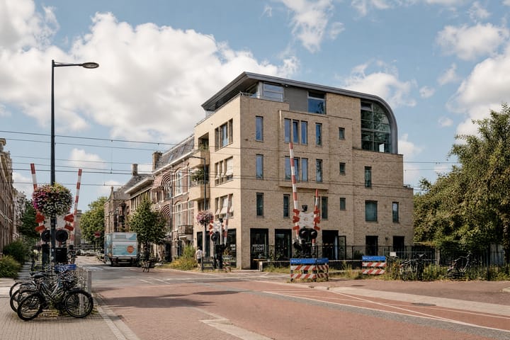 Burgemeester Reigerstraat 10-C main image