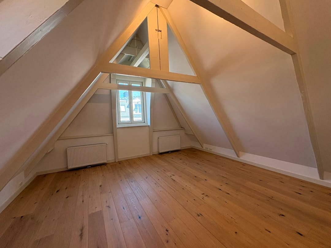 House Image 5