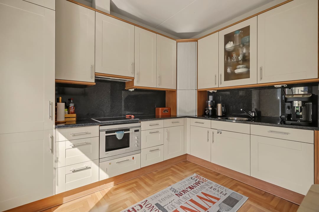 House Image 4