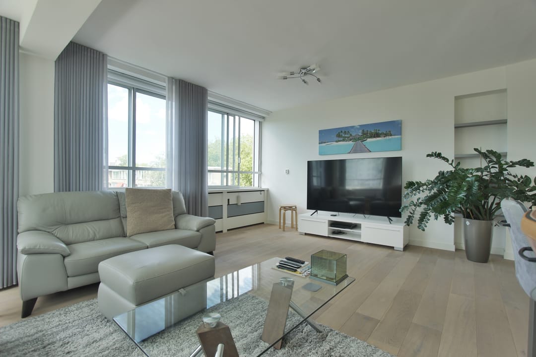 House Image 4