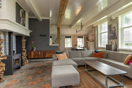 Ten Arlo 3 tertiary image