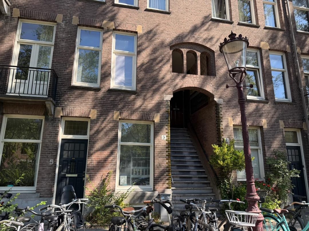 House Image 2