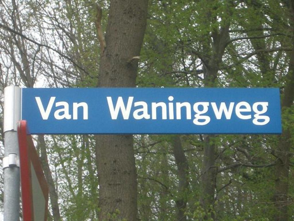 Bekijk foto 2 van Van Waningweg 50