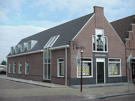 Makelaardij P.J. de Jong makelaar-logo