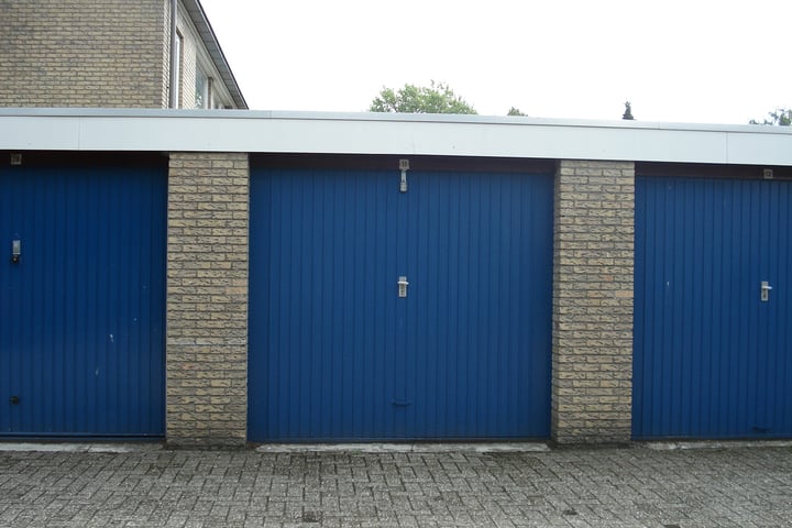 Van Houtenstraat 28