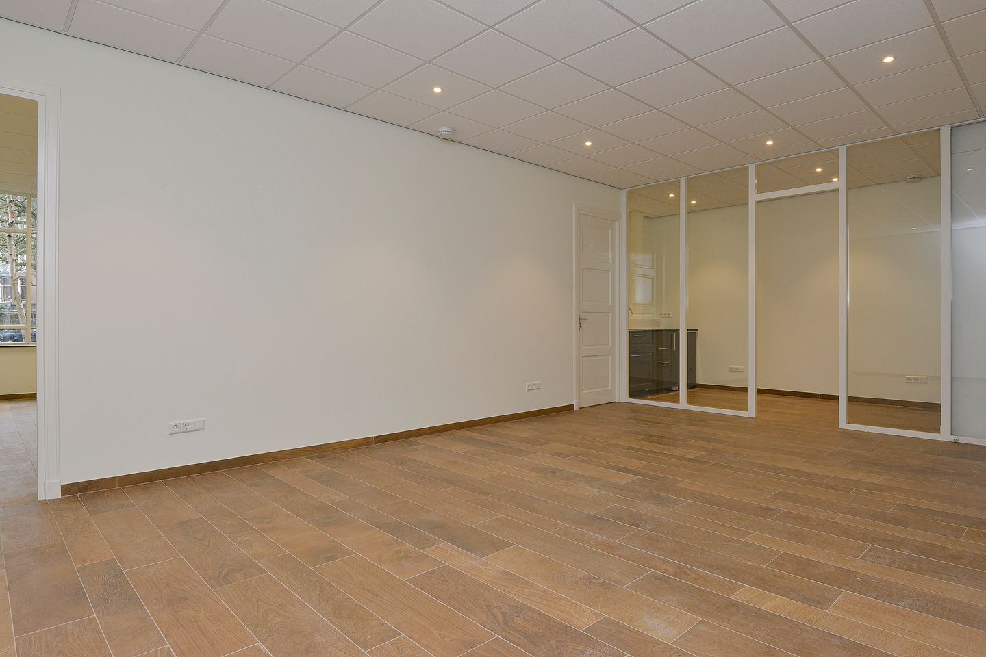 Bekijk foto 2 van Vondelstraat 11-E