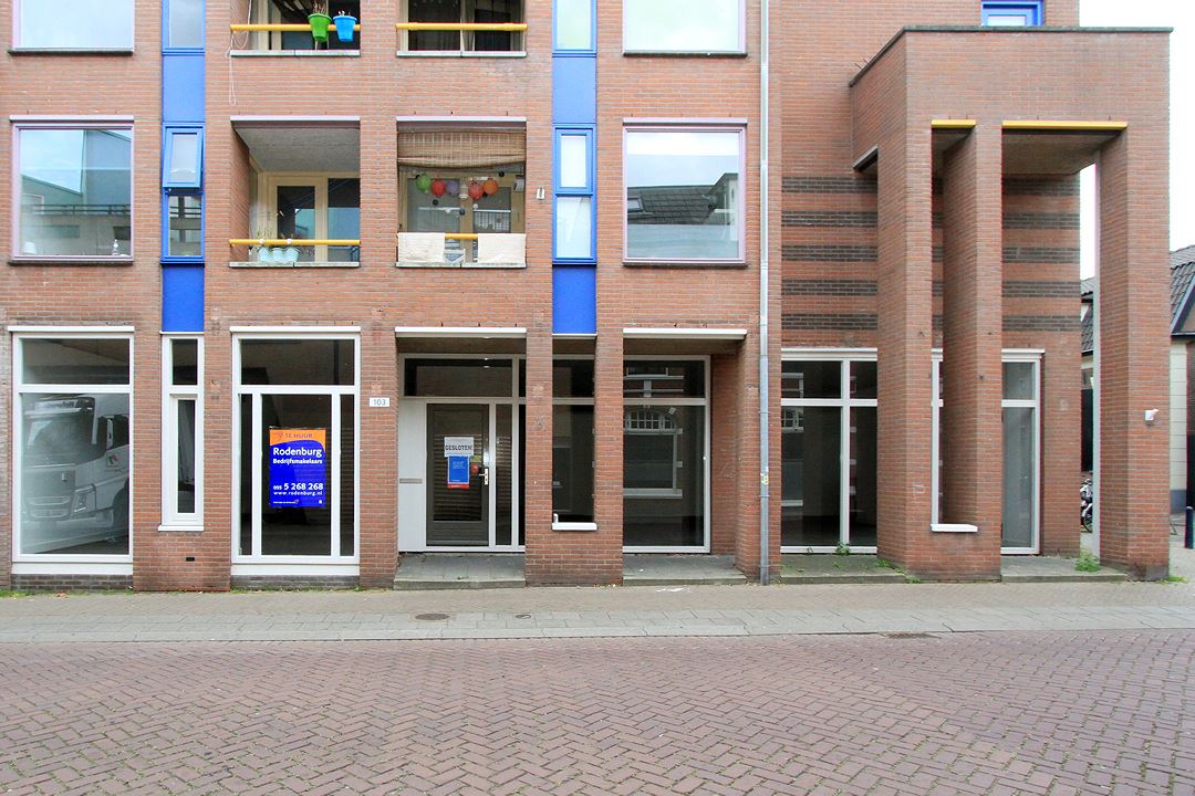 Bekijk foto 1 van Nieuwstraat 103