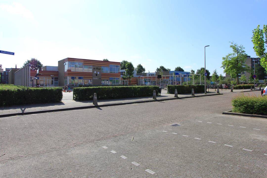 Photo 14 of NOORDHOVE BAAN/RUIMTE