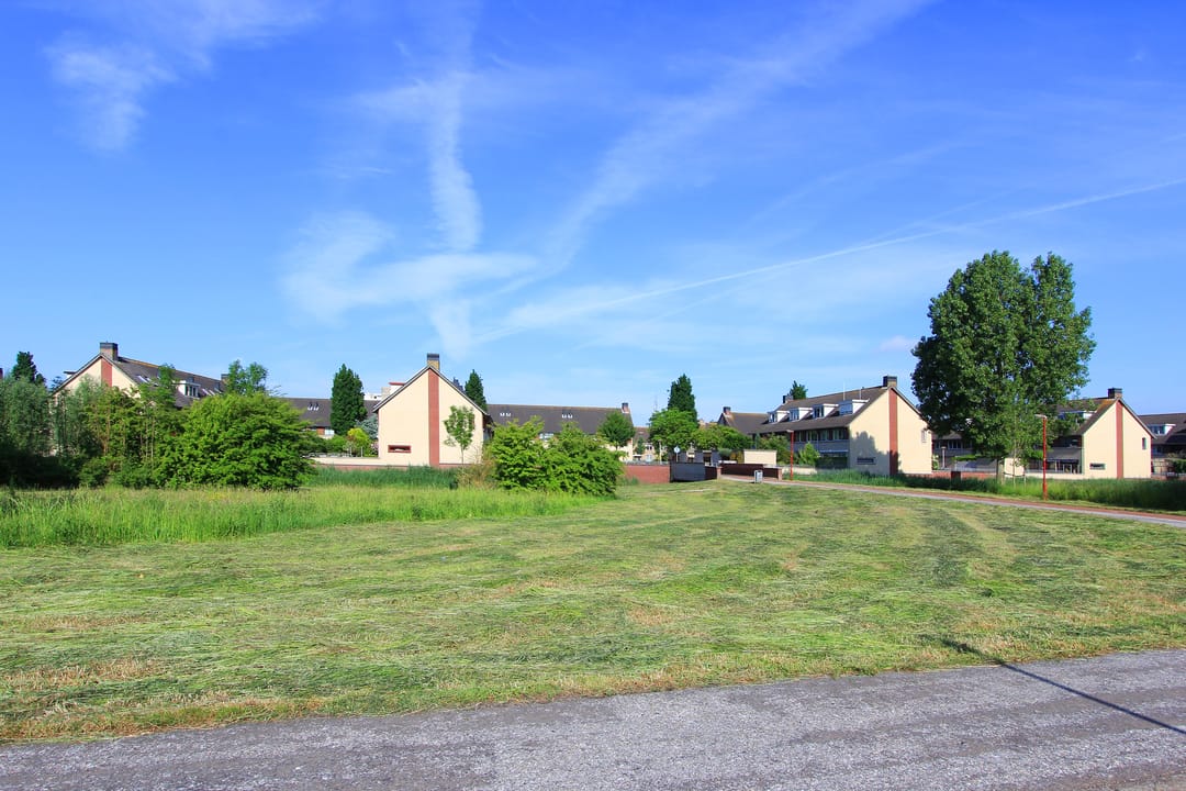 Photo 17 of NOORDHOVE BAAN/RUIMTE