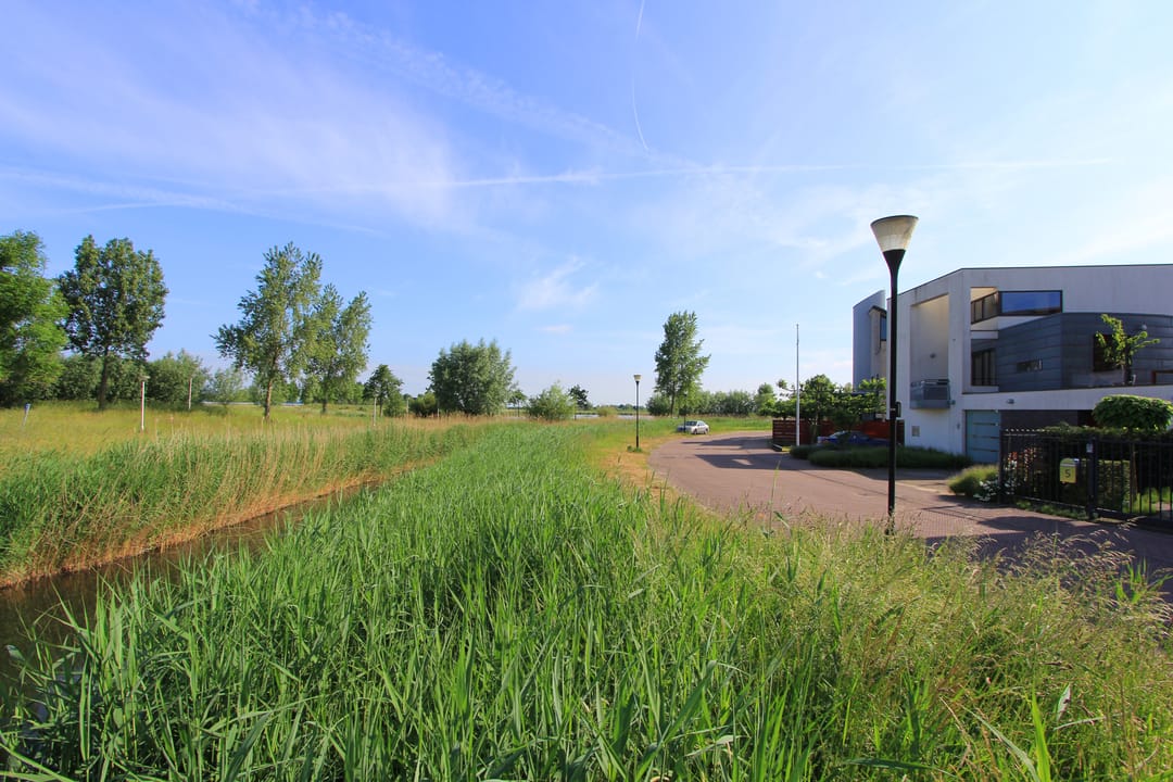 Photo 19 of NOORDHOVE BAAN/RUIMTE