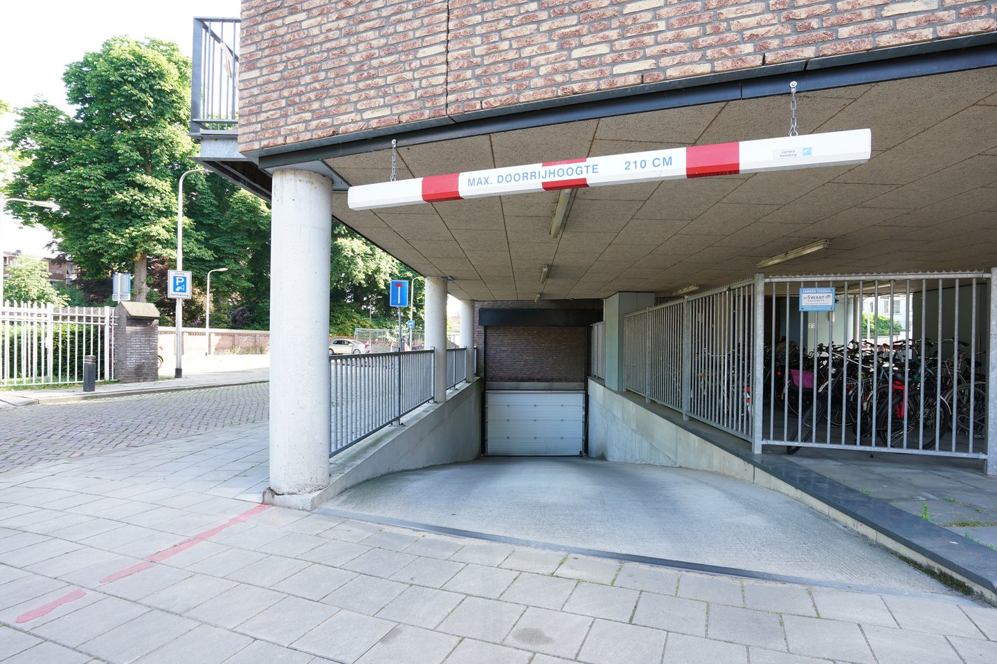 View photo 3 of Gardiaanhof