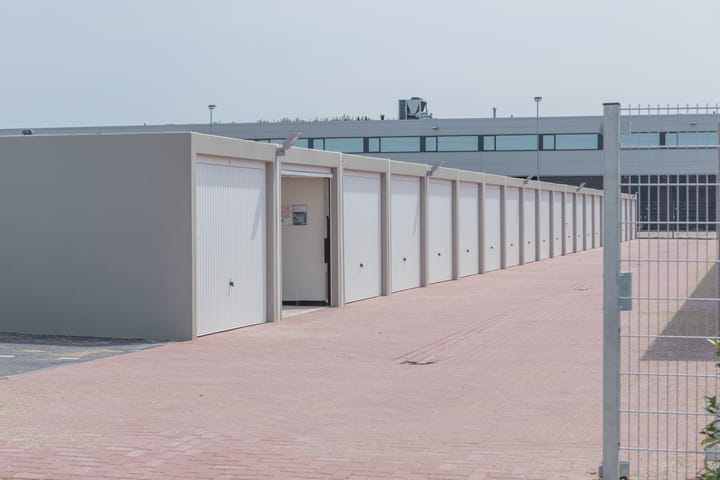 Westeinde 38, Oostzaan